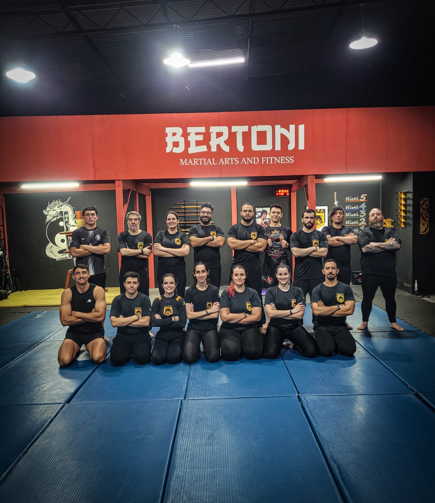 Alunos do Dojo Bertoni em aula